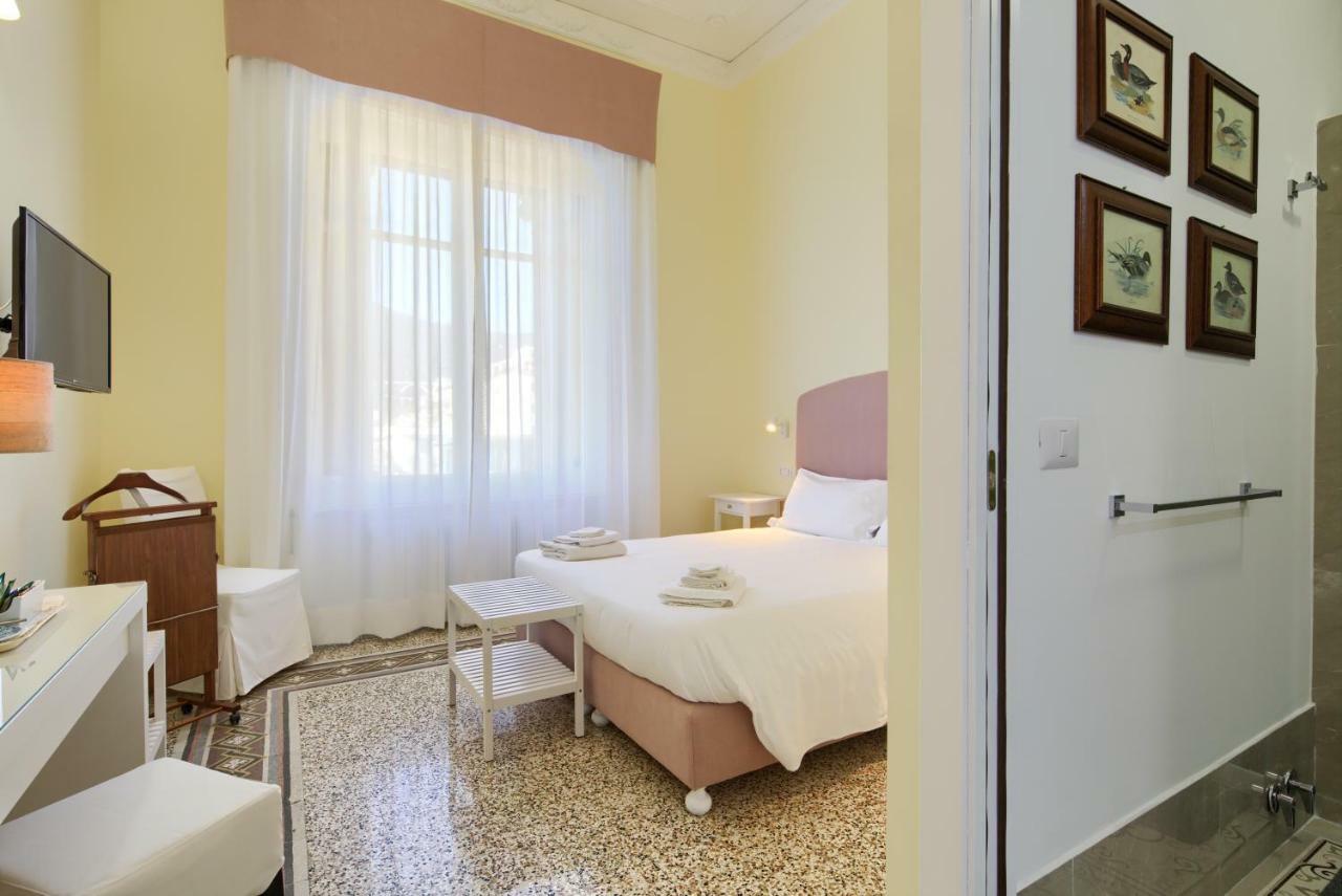 La Giulietta - Penthouse Apartment Salerno Exterior photo