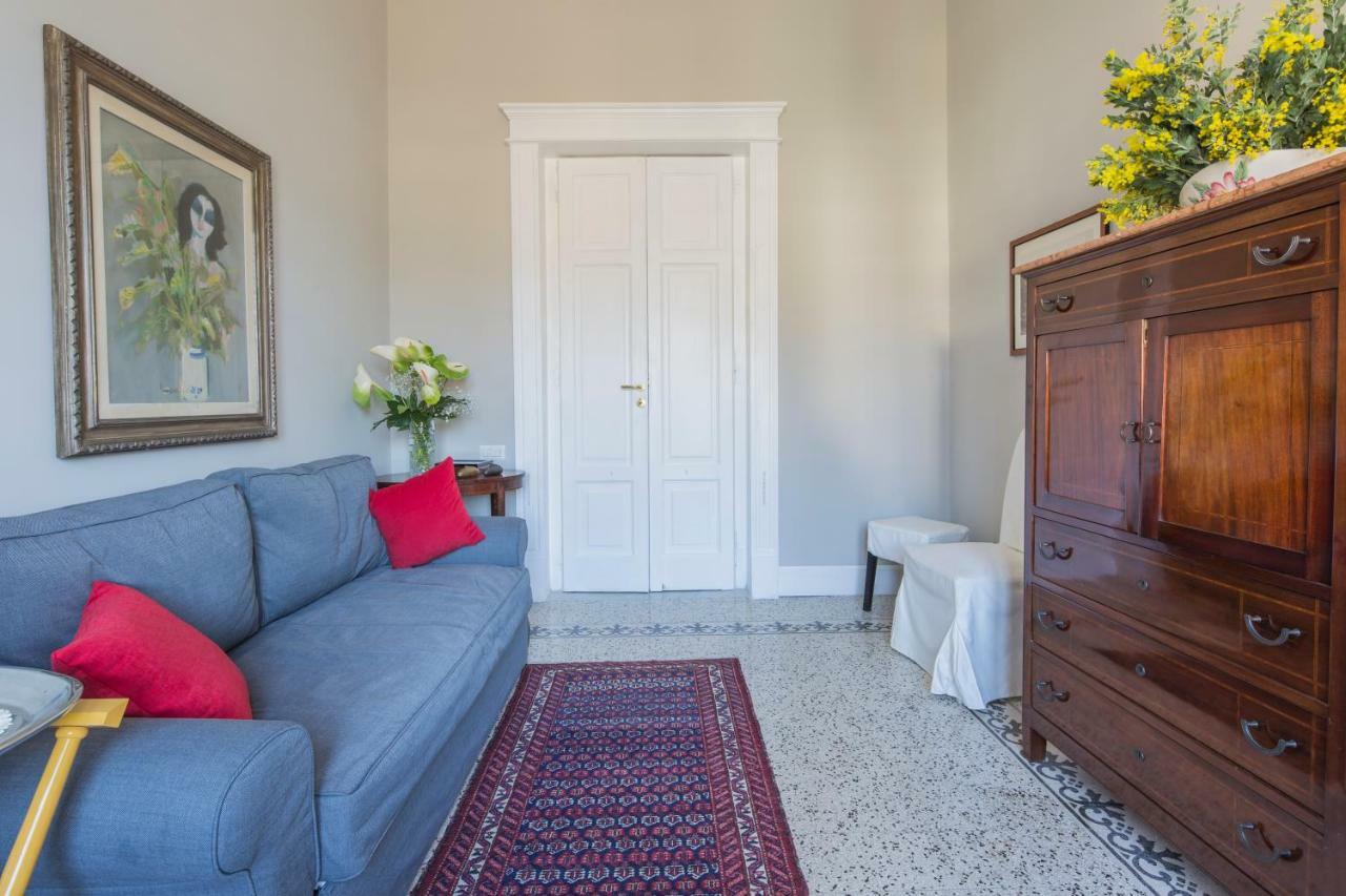 La Giulietta - Penthouse Apartment Salerno Exterior photo