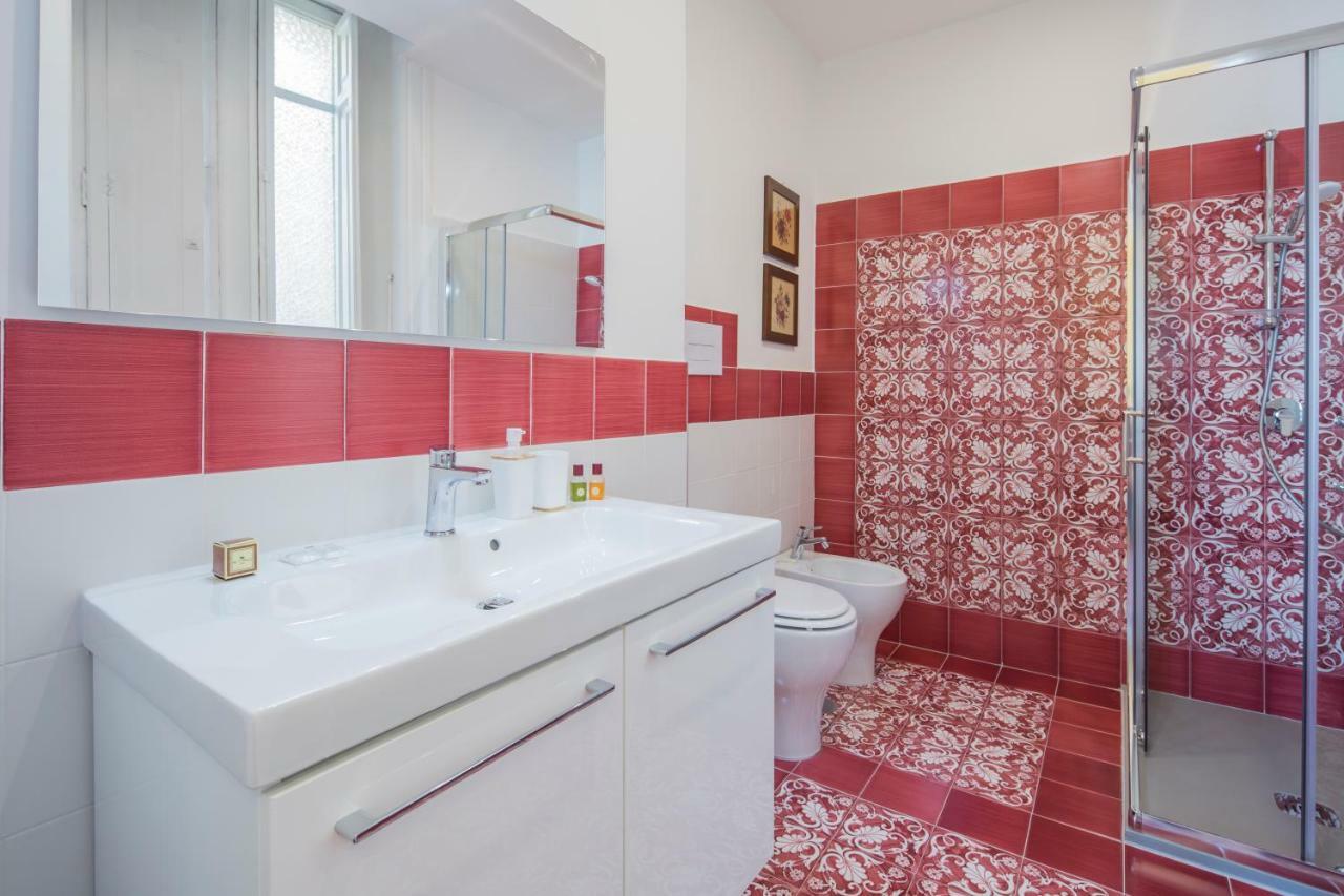 La Giulietta - Penthouse Apartment Salerno Exterior photo
